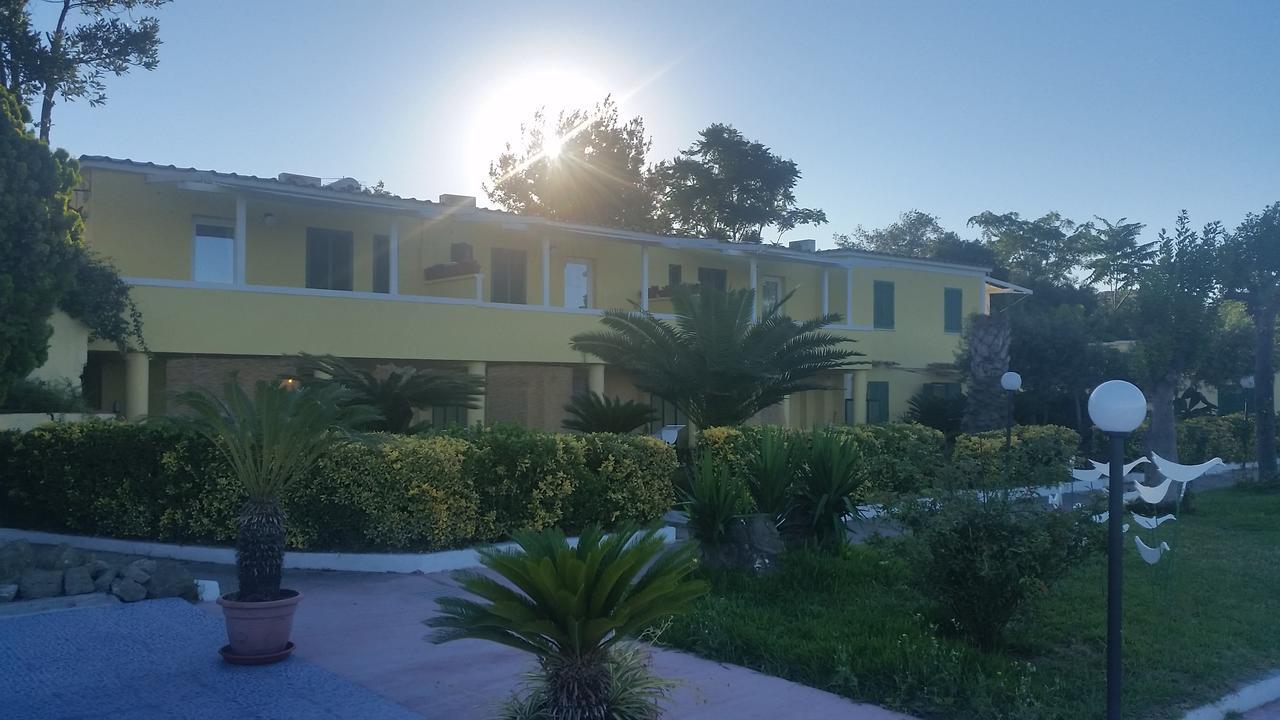 Belvedere Procida Buitenkant foto